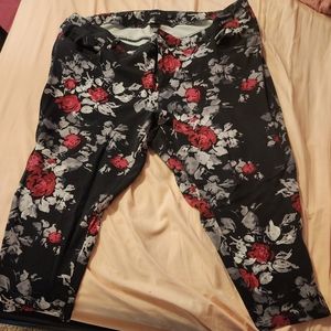 Torrid leggings, floral, size 20 short